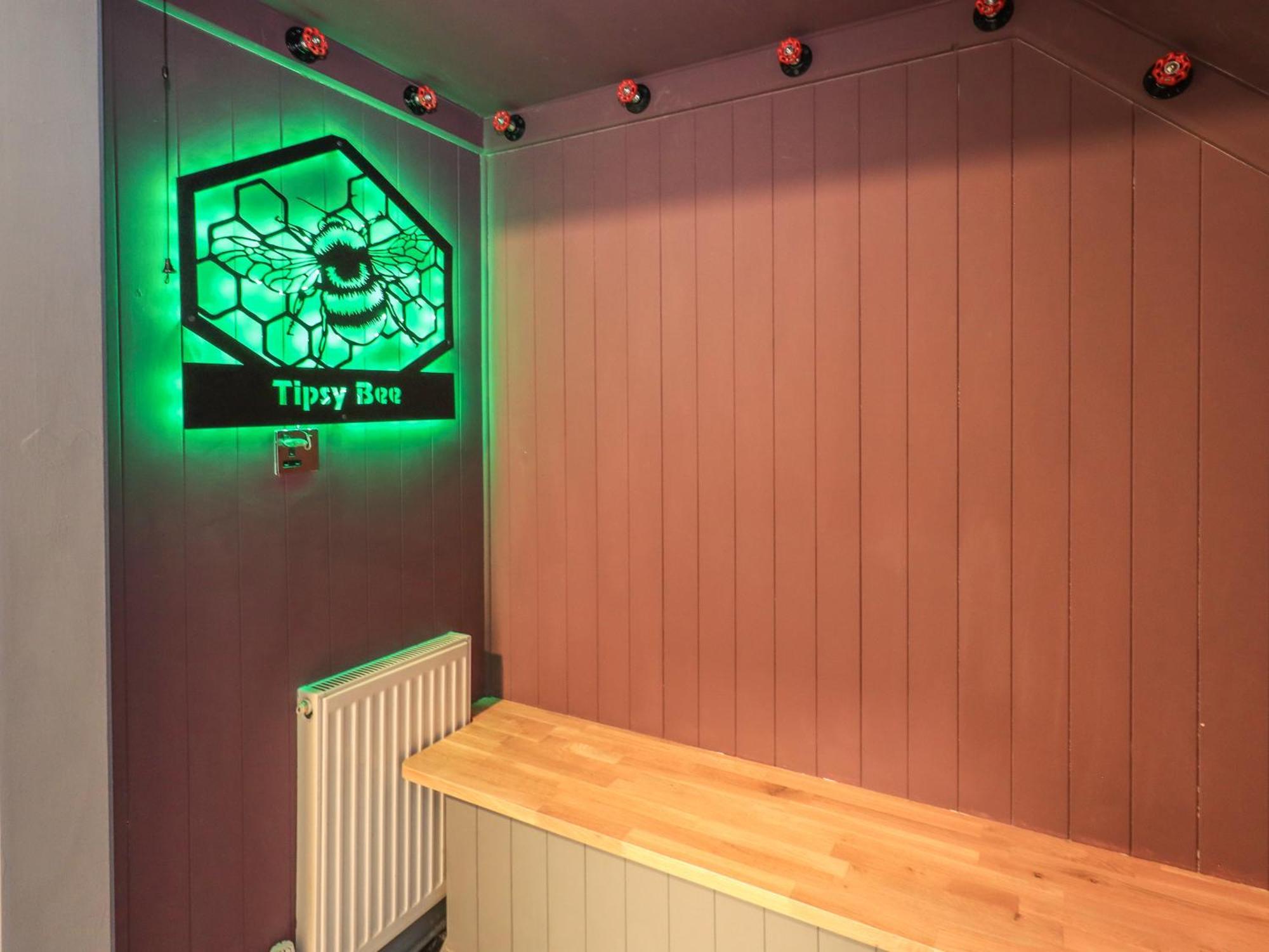 Tipsy Bee Villa Windermere Luaran gambar
